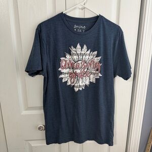 Love in Faith amazing Grace flower tee size medium